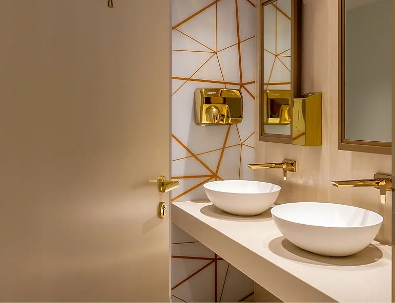 Kako vam lahko ustrežemo?